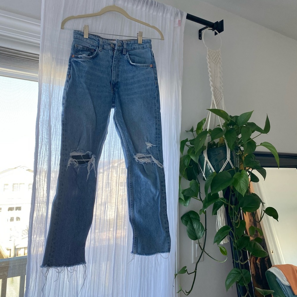 Zara Ripped Jeans